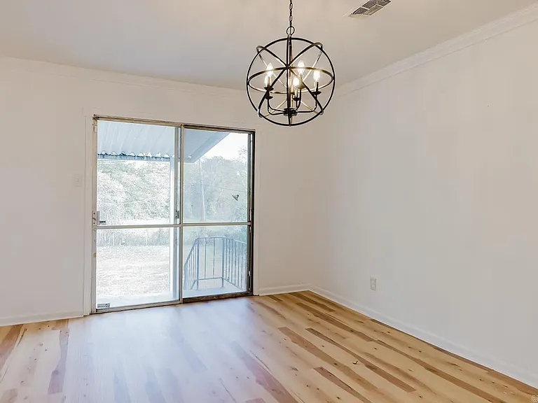 46 Rosemoor Dr — Photo 10