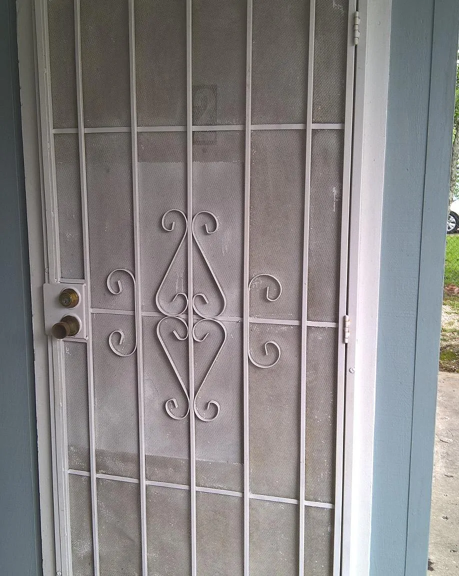 Studio, 490 sqft, $500 — Photo 2