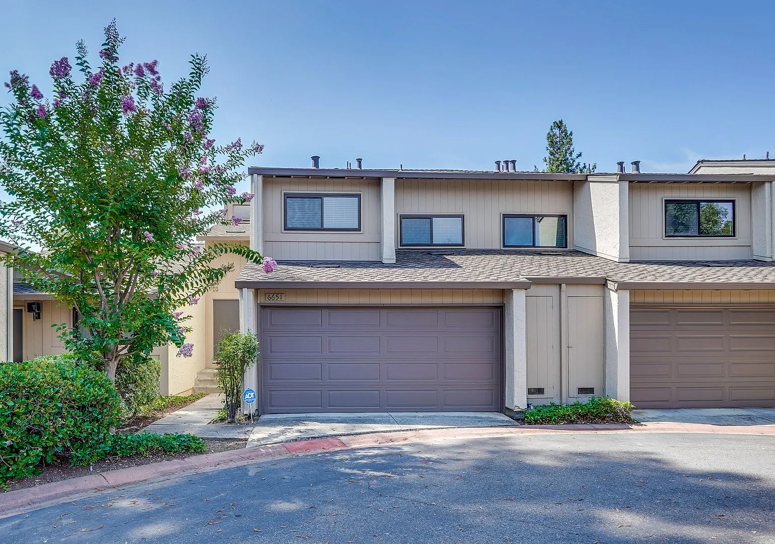 Welcome home to Beautiful Almaden Valley — Photo 1