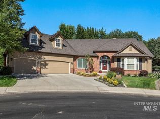 133 E Woodlander Dr, Eagle, ID 83616