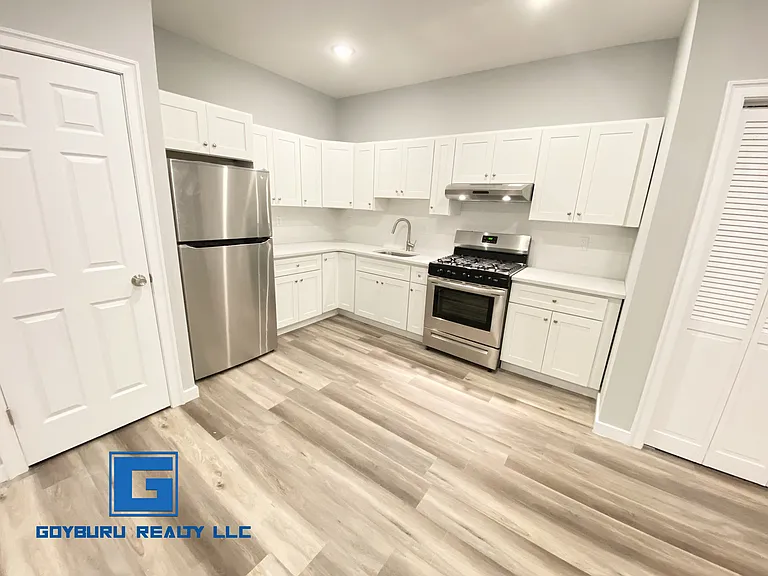 36 Auburn St #4 — Photo 7