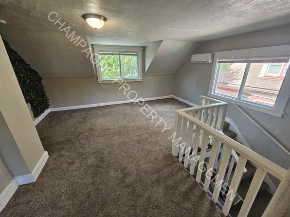 4046 McGee, 4046 McGee St #4, Kansas City, MO 64111