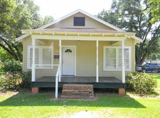 1302 State St, Jennings, LA 70546