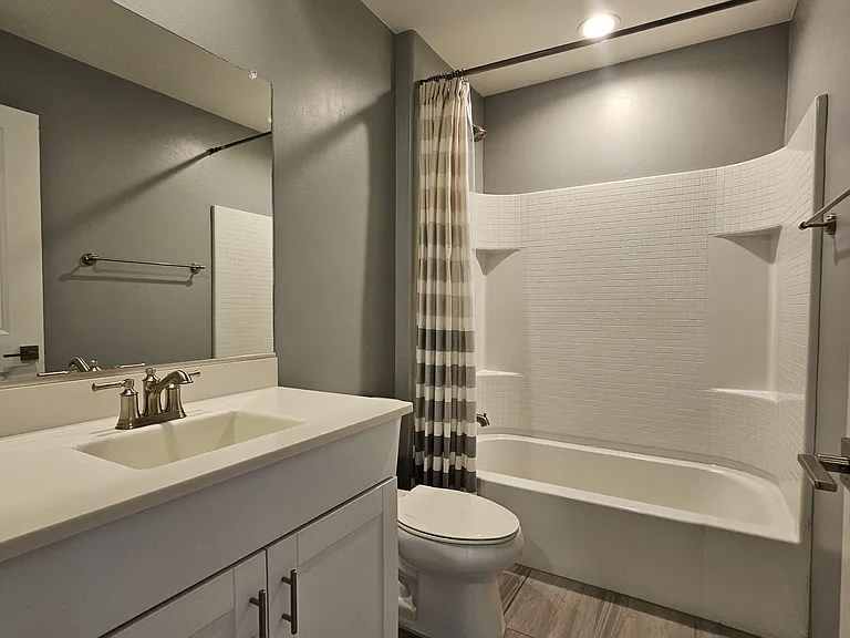 10679 W Golson Dr — Photo 29