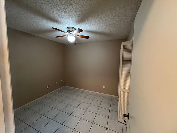 2nd image of 3871 Villa Rose Ln