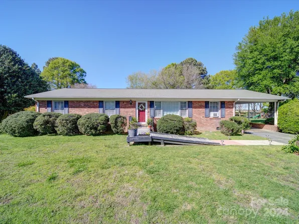 502 Hillsdale Dr #3, Monroe, NC 28110
