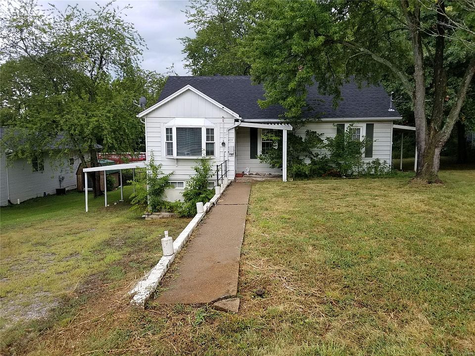 1st image of 419 N Shawnee Blvd