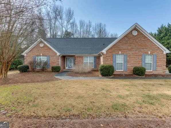 175 Still Water Ln, Jefferson, GA 30549