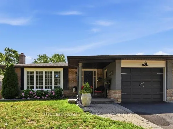 163 Orchard Heights Blvd, Aurora, ON L4G 3A3