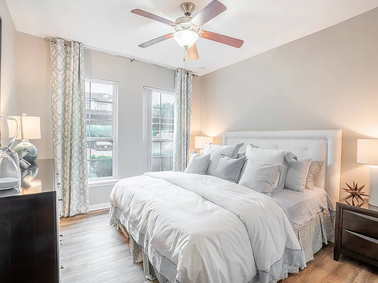 Peaceful and Comfortable Bedrooms