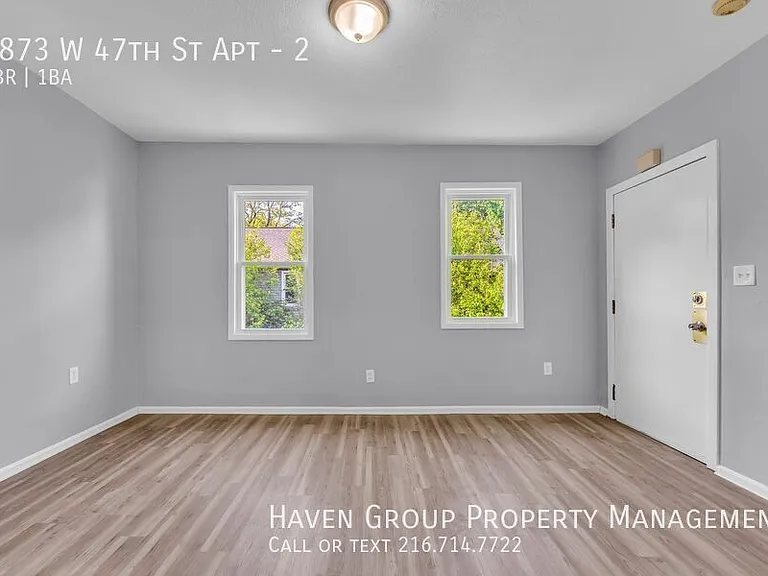 1873 W 47th St #2 — Photo 7