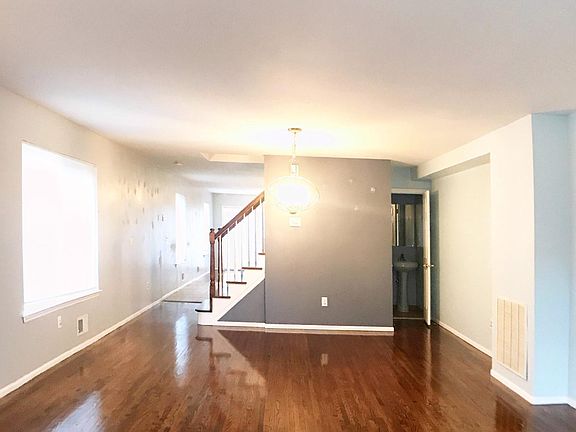 2nd image of 94 Greaves Ave