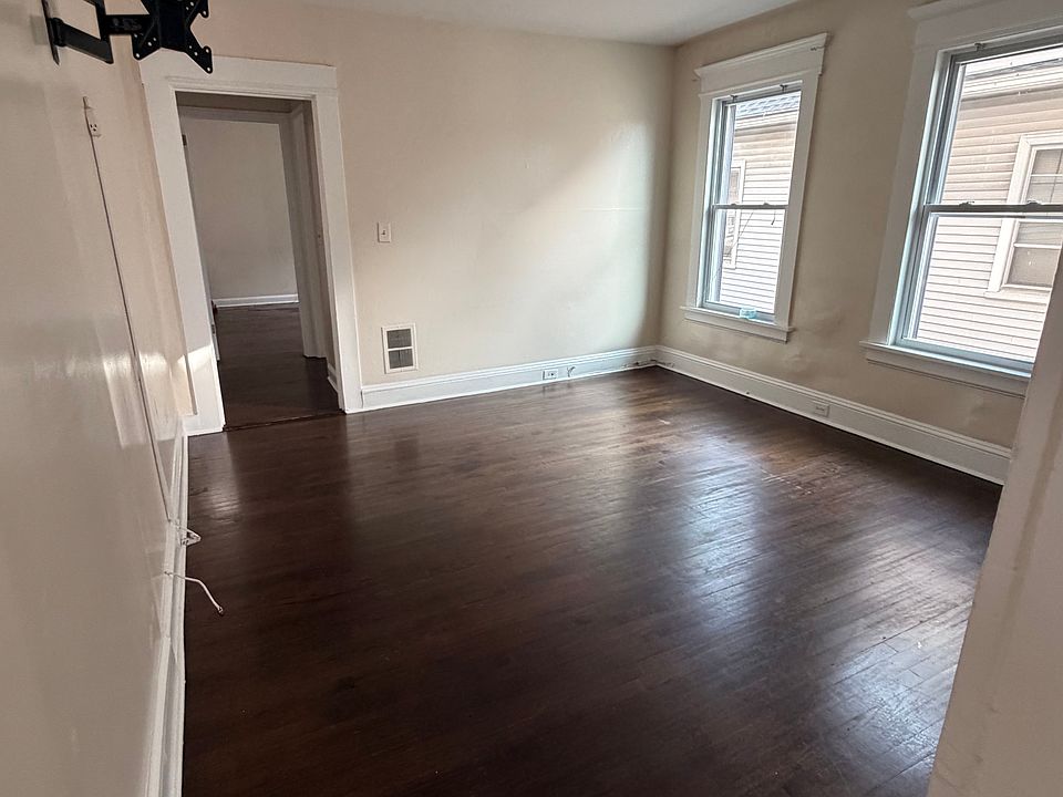 1st image of 301 Beechwood Ave Unit 2