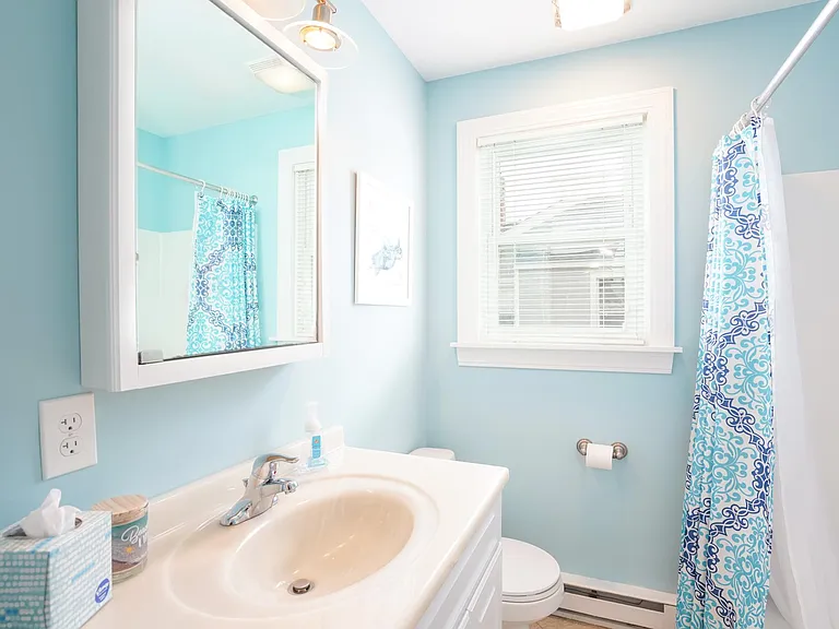 1248 Bay Ave — Photo 20