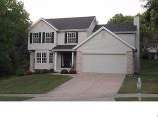 769 Seven Hills Ln, Saint Charles, MO 63304