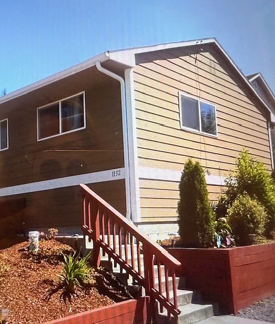 3 bed, 1560 sqft, $3,000 — Photo 2