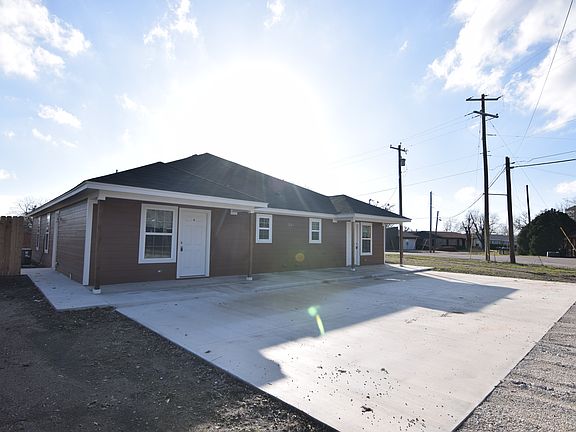 2nd image of 201 S Wilson Valley Dr #A