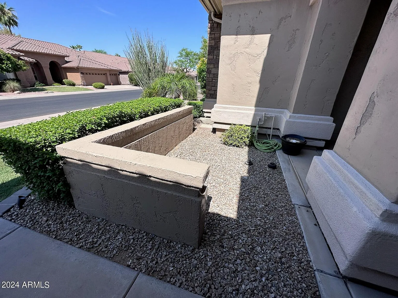 5 bed, 5.0 bath, 4274 sqft, $7,500 — Photo 3