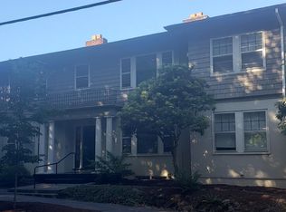 35 NE 32nd Ave APT 4, Portland, OR 97232