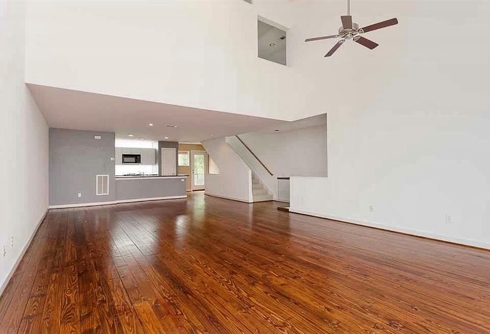 1st image of 6909 Yellowstone Way Dr