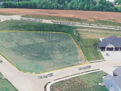 3830 Breezy Hl, Shiloh, IL, 62221