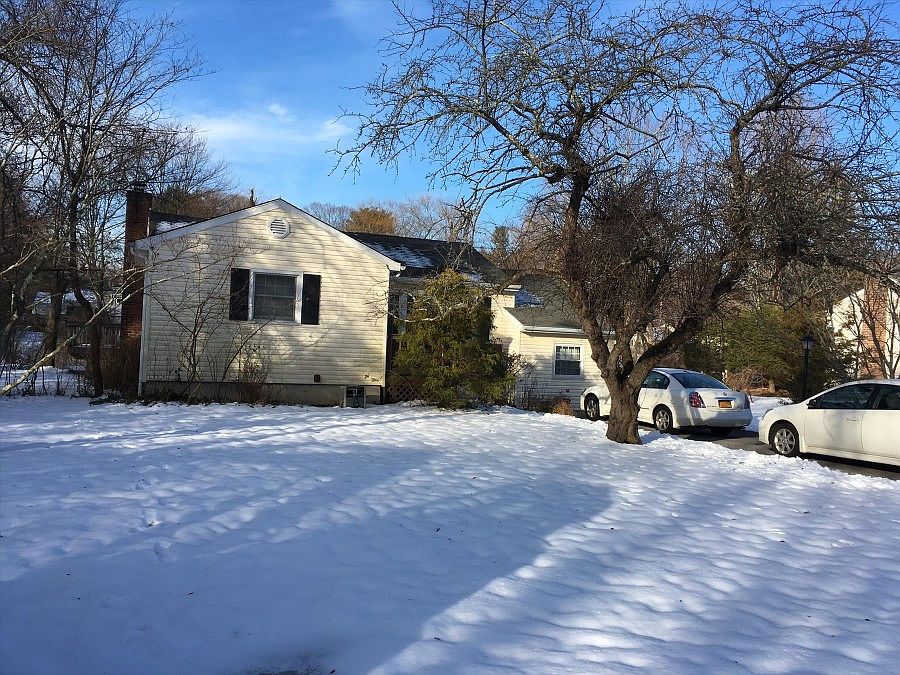 1st image of 2763 Moreland St