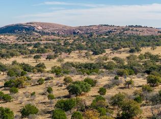 240 Granite Lake Trl, Fredericksburg, TX 78624