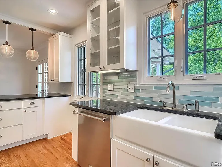 2232 S Clayton St — Photo 16