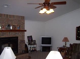 20197 S 1700 Rd, Nevada, MO 64772