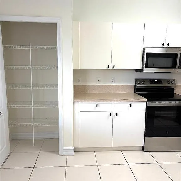 7804 Regal Heron Cir #304 — Photo 2