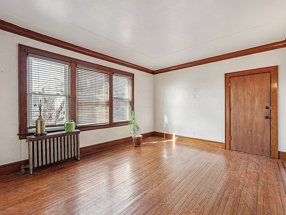 2nd image of 35 Cleveland Ave Floor 2