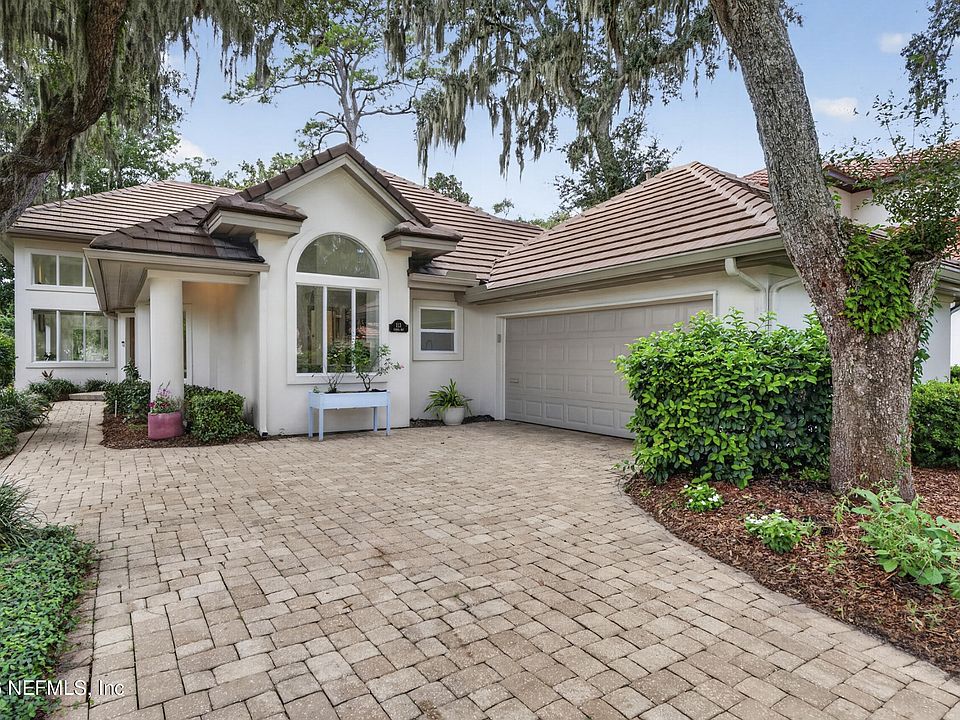 1st image of 113 LAUREL WAY