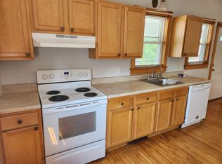 164 Conway St #164 & 1/2, Greenfield, MA 01301