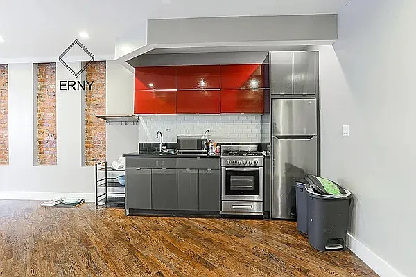 Rented by Yup Realty LLC | media 20