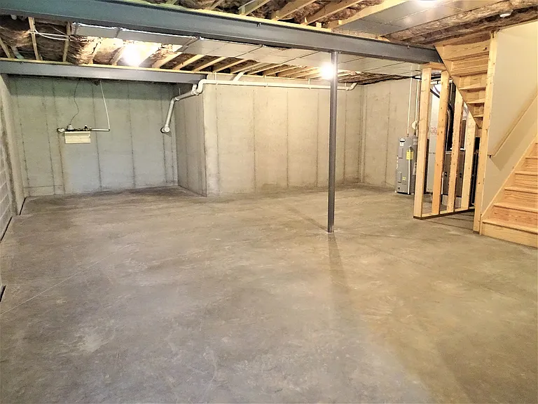 12 Arrowhead Dr — Photo 21