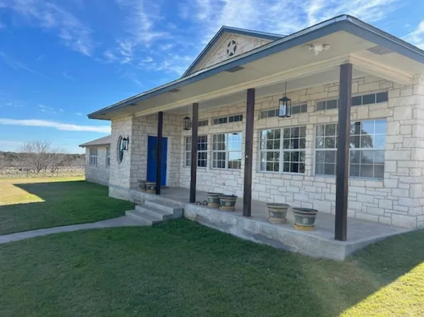 530 CR 406, San Saba, TX 76877