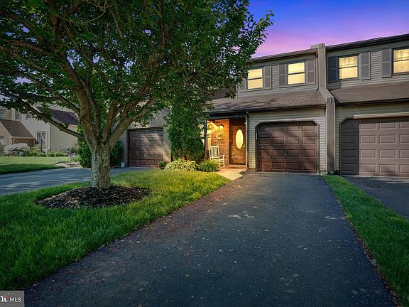 2nd image of 243 Parkview Way