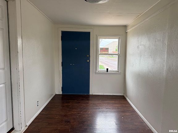 3rd image of 333 Edmund St