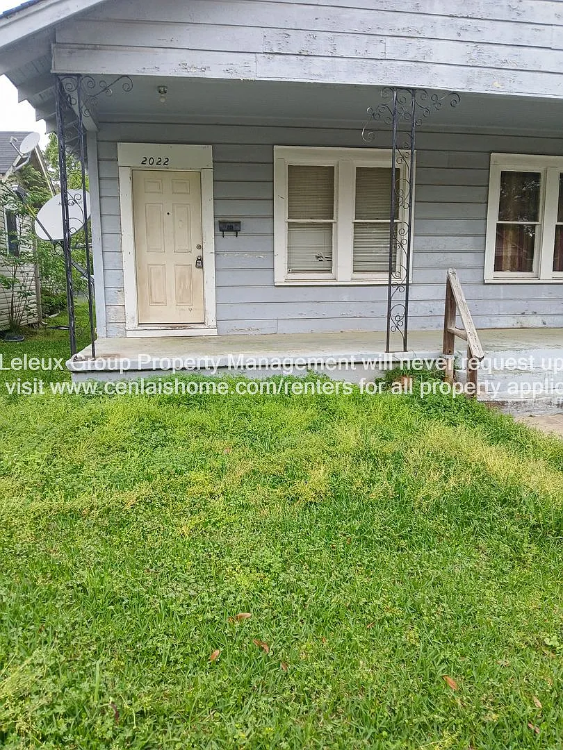 2022 Vance Ave — Photo 2