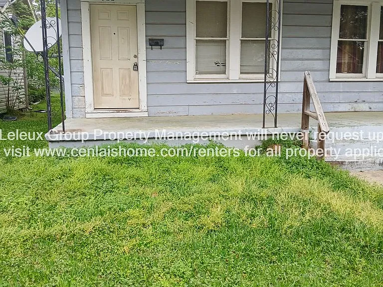 2022 Vance Ave — Photo 2