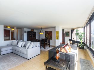 1910 Ala Moana Blvd APT 23C, Honolulu, HI 96815