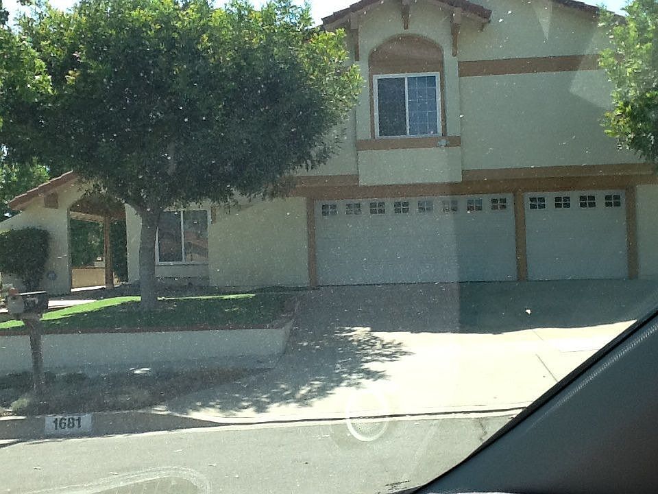 1st image of 1681 Glenwood Ave