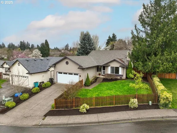 8305 NE 26th Ave, Vancouver, WA 98665