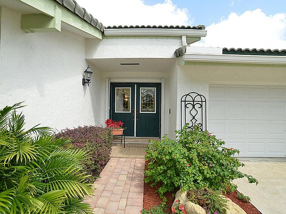 Home For Sale In Estates Boca Lyons