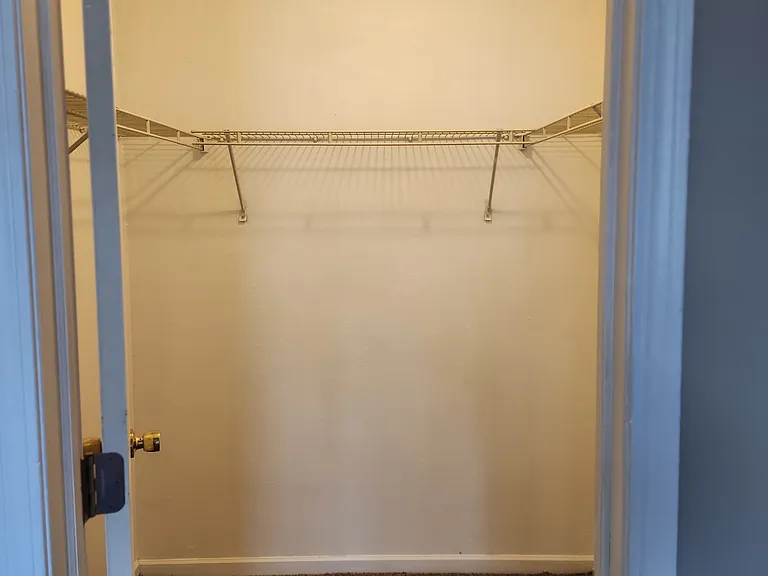 2104 Lincoln Ave #2F — Photo 10