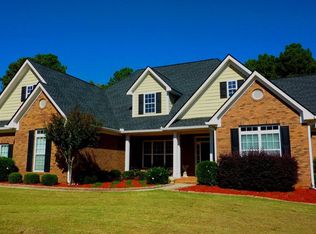 100 Holcomb Ct, Fayetteville, GA 30215