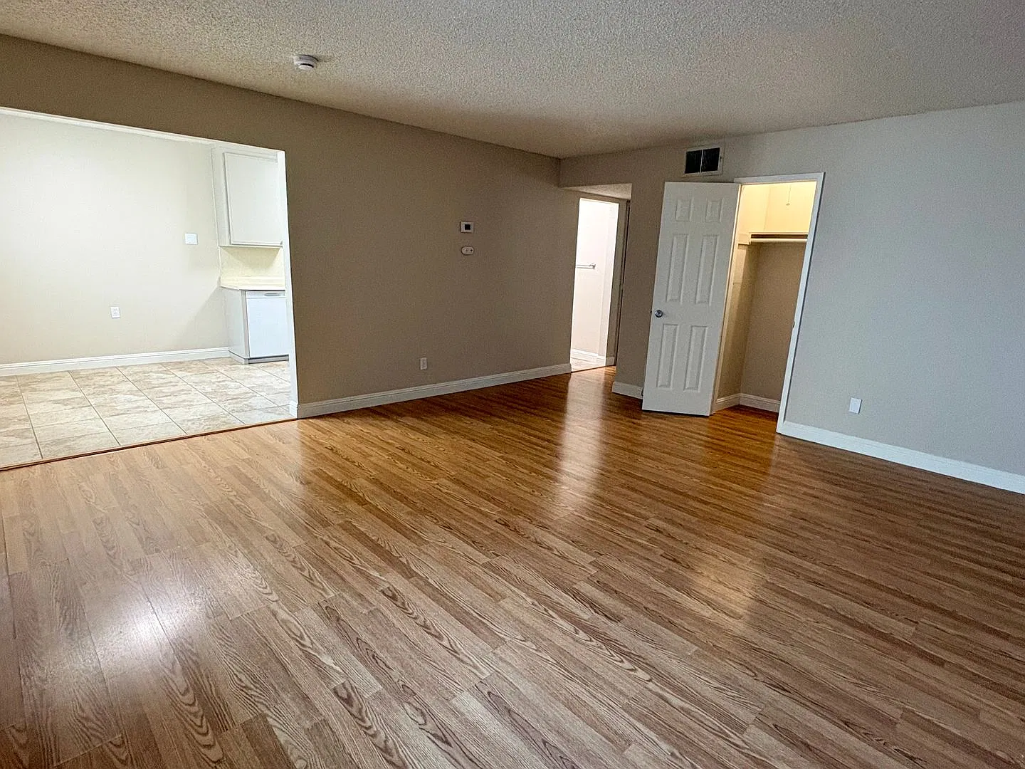 Elegante Apartments ~ Exceptionally Spacious, Unique and a Must See Community! — Photo 3