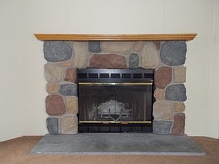4th image of 59474 Hardy Ln
