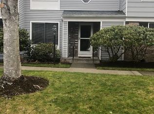 8624 Onyx Dr SW UNIT C, Tacoma, WA 98498