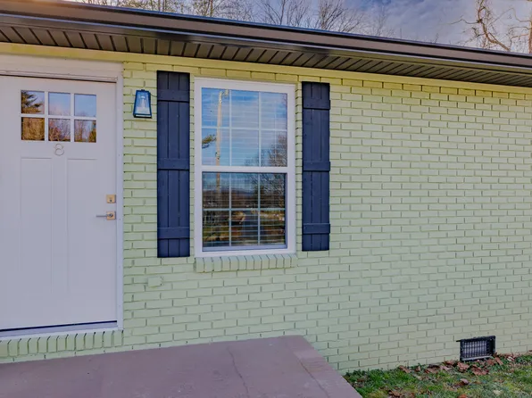 800 Rolling Hills Dr APT 6, Johnson City, TN 37604